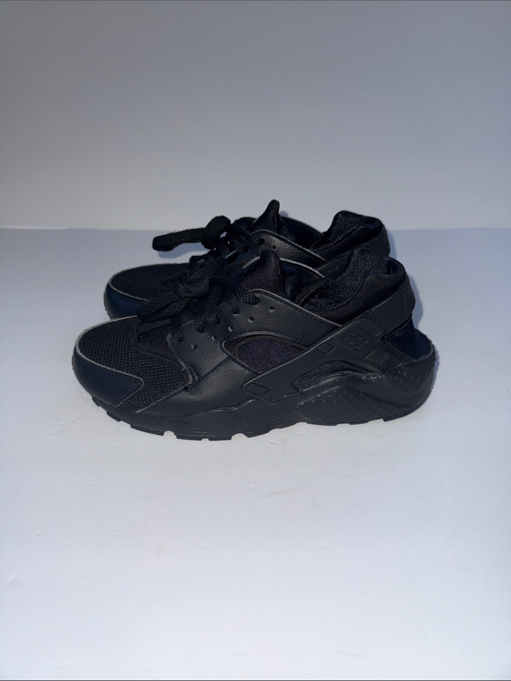 Nike Kids Black Athletic Sneakers - All-Black Design